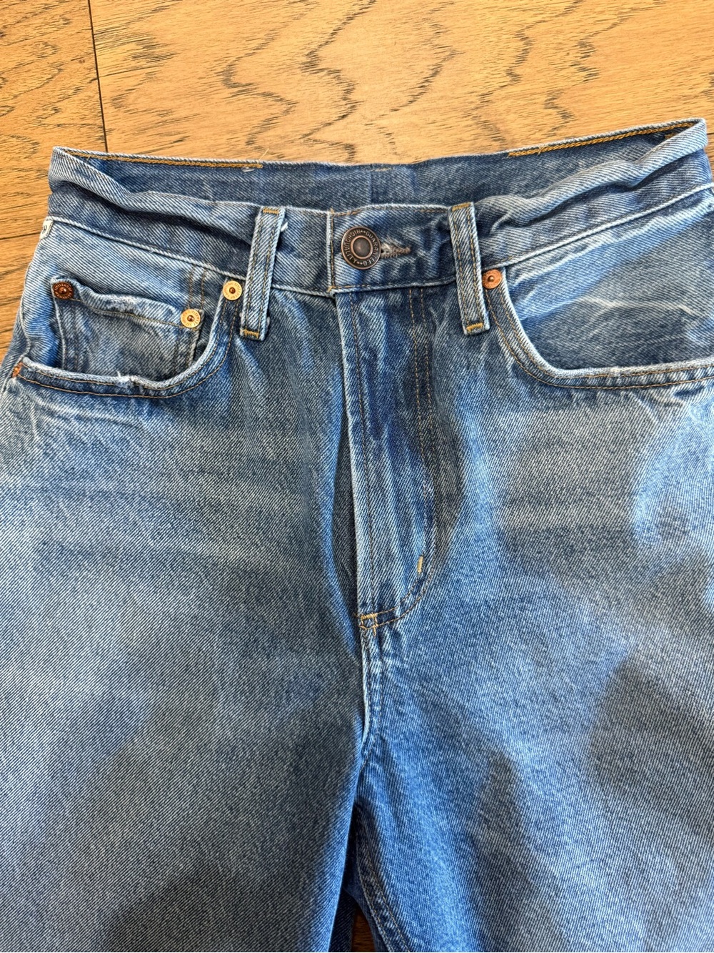 Citizens of Humanity Miro Relaxed Jeans - Picture 4 of 12